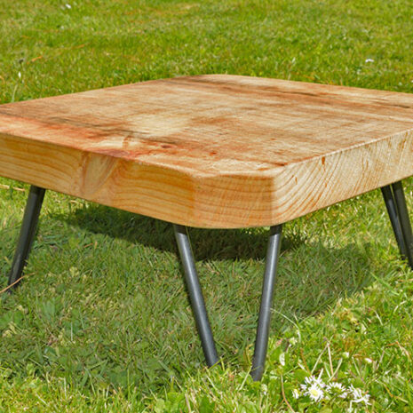 Glamping-table.jpg Glamping-table.jpg